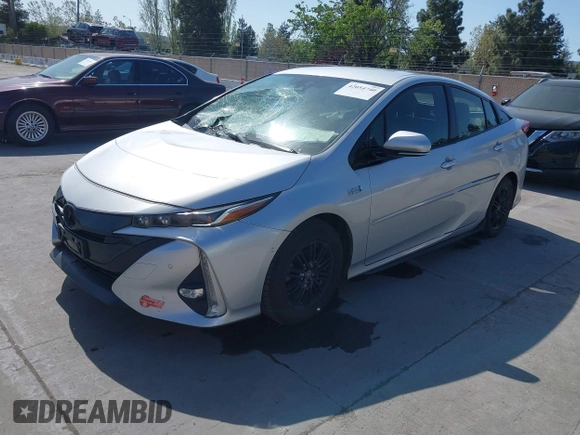 2017 Toyota Prius Plus with VIN JTDKARFP5H3018325, listed as a IAAI auction lot 42054740 with 116,635 mi miles and . Bid and sale history available at DreamBid. Image 17.