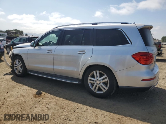 2014 Mercedes-Benz GL 450 z VIN 4JGDF7CE1EA354378, wystawiony jako Copart lot #59889305 z przebiegiem 79 821 mil mil oraz Szkoda całkowita • Salvage title. Historia ofert i sprzedaży dostępna na DreamBid. Obrazek 2.