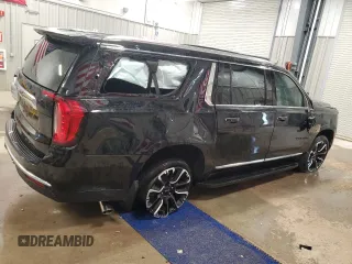 2023 GMC Yukon XL SLT with VIN 1GKS2GKD1PR259778, listed as a Copart auction lot 49432325 with 26,049 mi miles and Salvage Title. Bid and sale history available at DreamBid. Image 3.