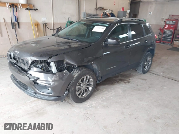 2020 Jeep Cherokee Altitude z VIN 1C4PJMLX9LD644816, wystawiony jako IAAI lot #42400461 z przebiegiem 32 235 mil mil oraz . Historia ofert i sprzedaży dostępna na DreamBid. Obrazek 17.