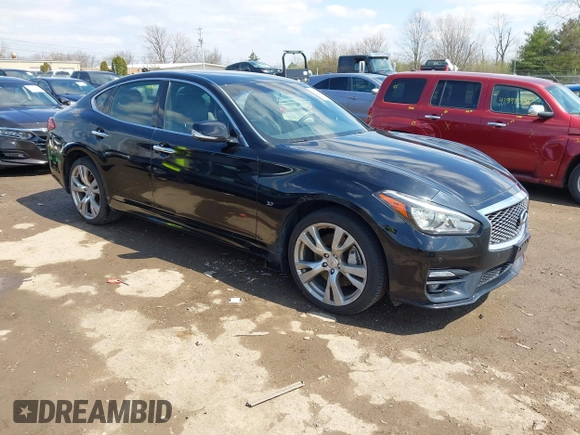 2015 Infiniti Q70 with VIN JN1BY1ARXFM562402, listed as a IAAI auction lot 41910400 with 131,469 mi miles and . Bid and sale history available at DreamBid. Image 1.