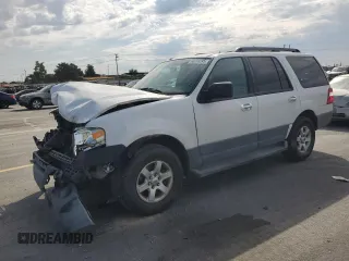 2011 Ford Expedition XL with VIN 1FMJU1G52BEF44792, listed as a Copart auction lot 60239245 with 162,250 mi miles and Salvage title. Bid and sale history available at DreamBid. Image 1.