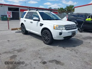 2011 Land Rover LR2 HSE with VIN SALFT2BN4BH263966, listed as a IAAI auction lot 42038664 with 130,305 mi miles and . Bid and sale history available at DreamBid. Image 1.