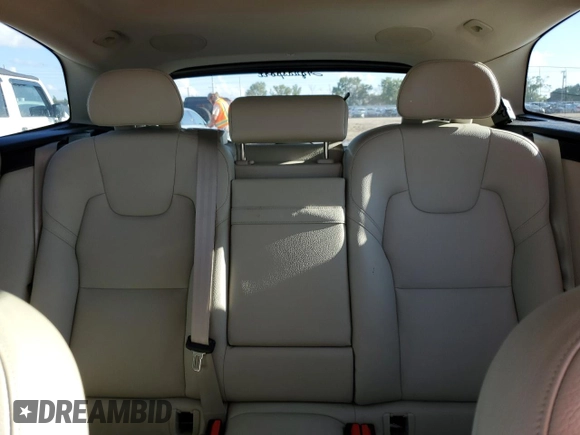 2019 Volvo XC60 Momentum with VIN LYVA22RK7KB297563, listed as a Copart auction lot 73855204 with Not provided miles and Non repairable. Bid and sale history available at DreamBid. Image 10.