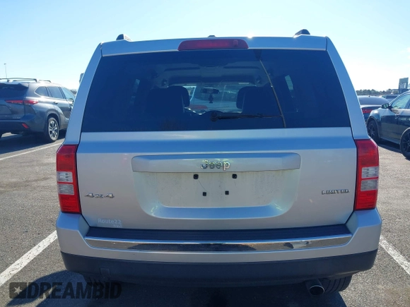 2012 Jeep Patriot Limited with VIN 1C4NJRCB4CD649916, listed as a IAAI auction lot 41732193 with 137,359 mi miles and . Bid and sale history available at carsss.com. Image 16.