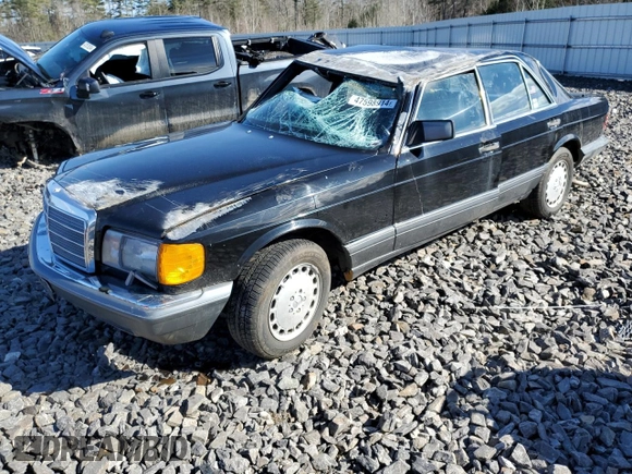 1989 Mercedes-Benz 300 300SE z VIN WDBCA24D2KA437884, wystawiony jako Copart lot #47598914 z przebiegiem 115 130 mil mil oraz Czysty tytuł • Clean title. Historia ofert i sprzedaży dostępna na DreamBid. Obrazek 1.