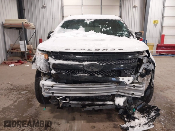 2013 Ford Explorer Sport with VIN 1FM5K8GT2DGC24829, listed as a IAAI auction lot 41722533 with 124,240 mi miles and . Bid and sale history available at carsss.com. Image 13.