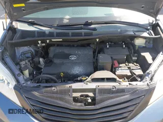2014 Toyota Sienna L with VIN 5TDZK3DC2ES493997, listed as a IAAI auction lot 41996586 with 192,297 mi miles. Bid and sale history available at carsss.com. Image 10.