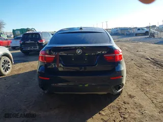2014 BMW X6 xDrive35i with VIN 5UXFG2C59E0H11200, listed as a IAAI auction lot 41151158 with 140,478 mi miles. Bid and sale history available at carsss.com. Image 16.