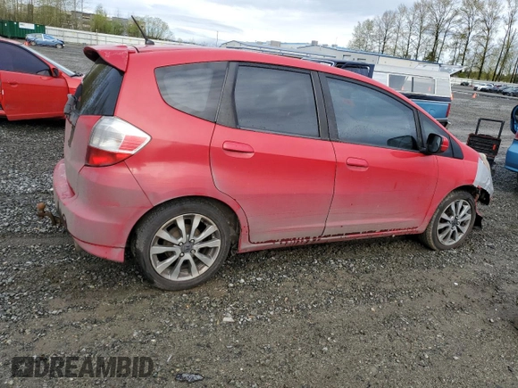2013 Honda Fit Sport z VIN JHMGE8H69DC076469, wystawiony jako Copart lot #52234765 z przebiegiem 311 867 mil mil oraz Czysty tytuł • Clean title. Historia ofert i sprzedaży dostępna na DreamBid. Obrazek 3.