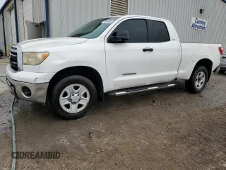 2011 Toyota Tundra z VIN 5TFRM5F13BX021086, wystawiony jako Copart lot #45646665 z przebiegiem 255 758 mil mil oraz Czysty tytuł • Clean title. Historia ofert i sprzedaży dostępna na DreamBid. Obrazek 1.