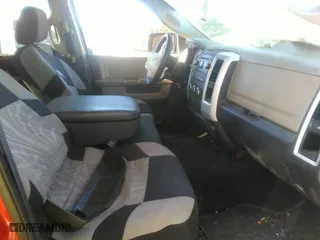 2009 Dodge Ram 1500 SLT with VIN 1D3HB18T79S793419, listed as a IAAI auction lot 40918211 with 142,133 mi miles. Bid and sale history available at carsss.com. Image 5.