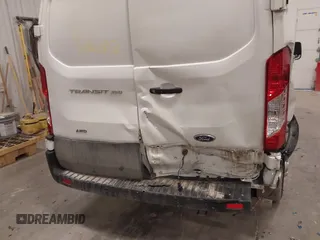 2022 Ford Transit with VIN 1FTBW2Y86NKA06331, listed as a IAAI auction lot 41842602 with 32,869 mi miles and . Bid and sale history available at DreamBid. Image 6.