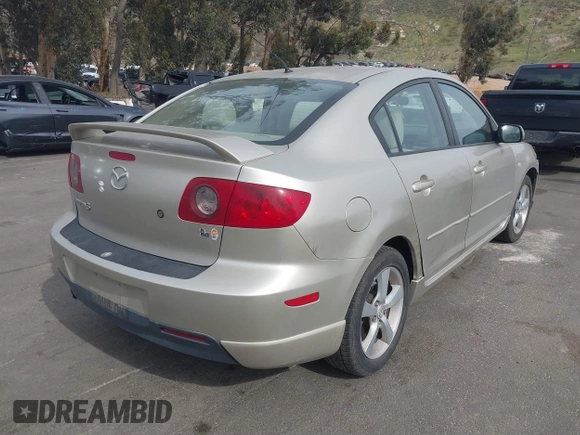 2006 Mazda 3 i with VIN JM1BK12F461421815, listed as a IAAI auction lot 41685316 with 191,746 mi miles and . Bid and sale history available at DreamBid. Image 4.