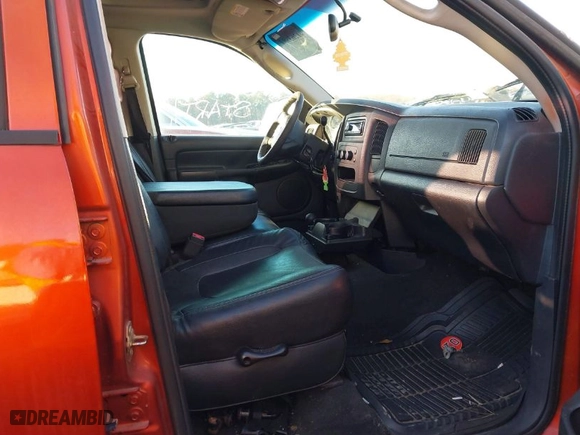 2005 Dodge Ram 1500 SLT with VIN 1D7HU18D15S321633, listed as a IAAI auction lot 41263991 with 241,701 mi miles. Bid and sale history available at carsss.com. Image 5.