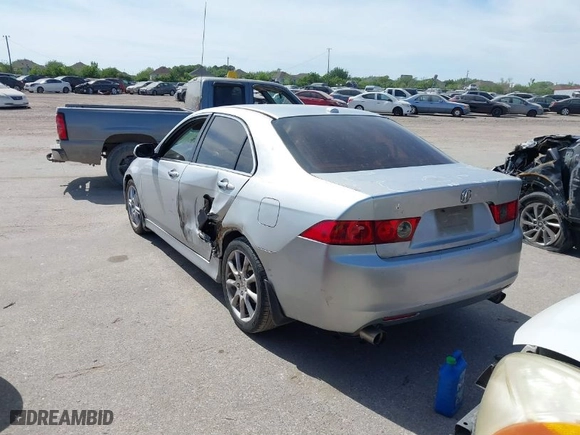 2008 Acura TSX with VIN JH4CL96878C013391, listed as a IAAI auction lot 39087050 with 222,163 mi miles. Bid and sale history available at carsss.com. Image 3.