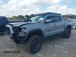 2020 Toyota Tacoma SR5 с VIN 3TMCZ5AN1LM351625, выставлен на аукционе IAAI как лот 41931616 с пробегом 99 333 миль миль и . История ставок и продаж доступна на DreamBid. Изображение 17.