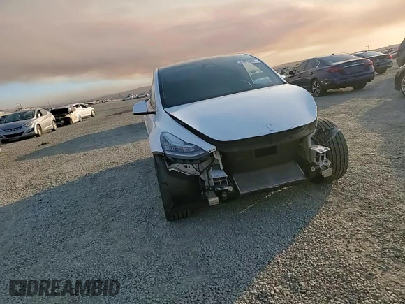 2023 Tesla Model Y Long Range with VIN 7SAYGDEE9PA129876, listed as a Copart auction lot 41819605 with 36,110 mi miles and Salvage Title. Bid and sale history available at DreamBid. Image 11.