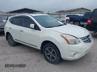 2012 Nissan Rogue S with VIN JN8AS5MT1CW256718, listed as a IAAI auction lot 42068314 with 146,067 mi miles. Bid and sale history available at carsss.com. Image 1.