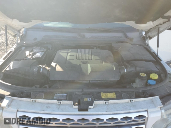 2010 Land Rover LR4 HSE с VIN SALAG2D41AA528577, выставлен на аукционе Copart как лот 48017715 с пробегом 132 546 миль миль и Чистый • Clean title. История ставок и продаж доступна на DreamBid. Изображение 11.