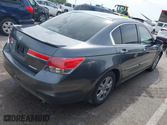 2012 Honda Accord SE z VIN 1HGCP2F66CA195604, wystawiony jako IAAI lot #42073000 z przebiegiem 206 501 mil mil oraz . Historia ofert i sprzedaży dostępna na DreamBid. Obrazek 4.