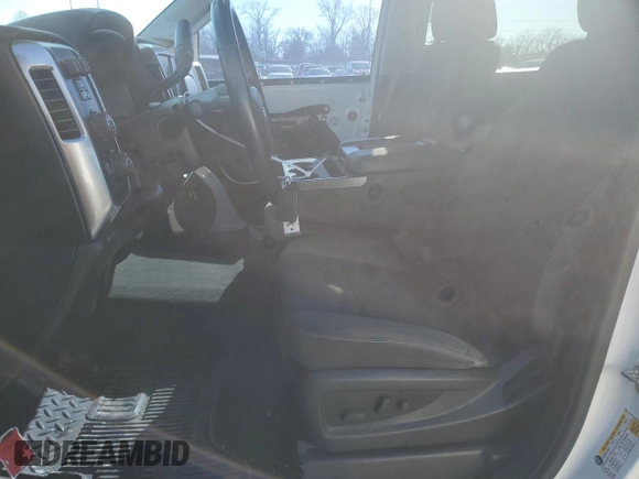 2014 Chevrolet Silverado 1500 LT with VIN 3GCUKREC4EG326339, listed as a Copart auction lot 46439135 with 177,194 mi miles and Salvage Title. Bid and sale history available at DreamBid. Image 7.