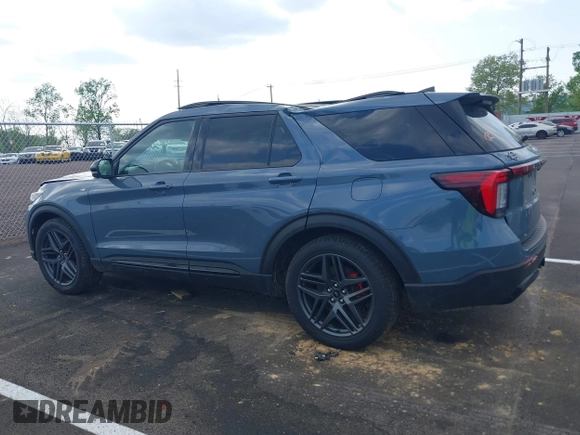2025 Ford Explorer ST-Line с VIN 1FMUK7KH9SGA91850, выставлен на аукционе IAAI как лот 42028931 с пробегом 5 770 миль миль и . История ставок и продаж доступна на DreamBid. Изображение 14.