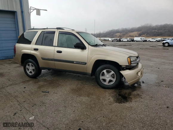 2004 Chevrolet TrailBlazer LT with VIN 1GNDS13S742371222, listed as a Copart auction lot 49703555 with 108,558 mi miles and Salvage Title. Bid and sale history available at carsss.com. Image 4.