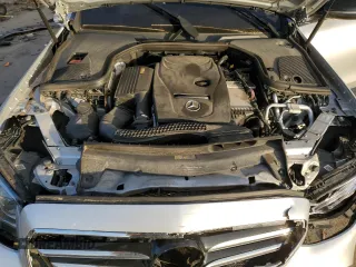 2018 Mercedes-Benz E 300 с VIN WDDZF4KBXJA385404, выставлен на аукционе Copart как лот 48992845 с пробегом 134 552 миль миль и На запчасти • Non repairable. История ставок и продаж доступна на DreamBid. Изображение 11.