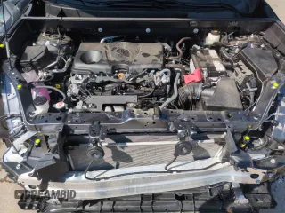 2022 Toyota RAV4 XLE with VIN 2T3P1RFV6NC280031, listed as a Copart auction lot 61268205 with 8,348 mi miles and Salvage title. Bid and sale history available at DreamBid. Image 12.