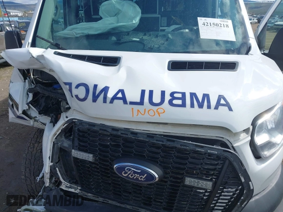 2022 Ford Transit z VIN 1FDBR1CG6NKA76214, wystawiony jako IAAI lot #42150218 z przebiegiem Nie podano mil oraz . Historia ofert i sprzedaży dostępna na DreamBid. Obrazek 10.