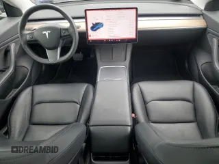2021 Tesla Model 3 Long Range z VIN 5YJ3E1EB3MF924468, wystawiony jako Copart lot #55046745 z przebiegiem 29 446 mil mil oraz Szkoda całkowita • Salvage title. Historia ofert i sprzedaży dostępna na DreamBid. Obrazek 8.