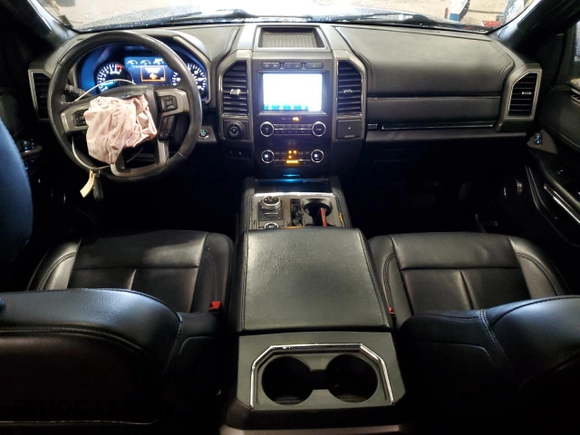 2021 Ford Expedition XLT z VIN 1FMJU1JT4MEA40710, wystawiony jako Copart lot #47959715 z przebiegiem 148 921 mil mil oraz Szkoda całkowita • Salvage title. Historia ofert i sprzedaży dostępna na DreamBid. Obrazek 8.
