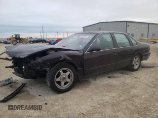 1996 Chevrolet Caprice 1SA Special Value z VIN 1G1BL52P6TR119929, wystawiony jako Copart lot #83097454 z przebiegiem Nie podano mil oraz Szkody całkowita. Historia ofert i sprzedaży dostępna na DreamBid. Obrazek 1.