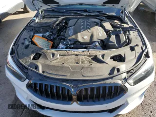 2021 BMW 8 Series M850i with VIN WBAGV8C07MCF61729, listed as a Copart auction lot 68120413 with 31,853 mi miles. Bid and sale history available at carsss.com. Image 11.