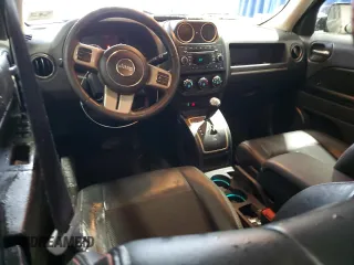 2017 Jeep Patriot 75th Anniversary with VIN 1C4NJRBB2HD168832, listed as a Copart auction lot 44936295 with 91,953 mi miles and Salvage Title. Bid and sale history available at carsss.com. Image 8.