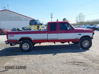 1995 Ford F-250 with VIN 1FTHX26FXSKA04618, listed as a IAAI auction lot 42005763 with 365,853 mi miles. Bid and sale history available at carsss.com. Image 14.