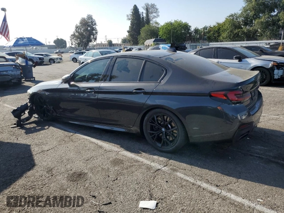 2022 BMW 5 Series M550i xDrive z VIN WBA13BK03NCK95022, wystawiony jako Copart lot #58600105 z przebiegiem 34 142 mil mil oraz Szkoda całkowita • Salvage title. Historia ofert i sprzedaży dostępna na DreamBid. Obrazek 2.