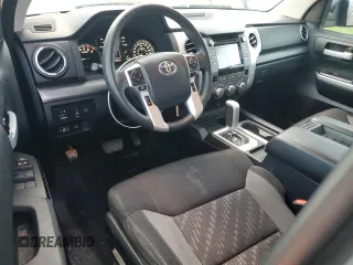 2019 Toyota Tundra 2WD SR with VIN 5TFRM5F15KX139527, listed as a Copart auction lot 69186924 with 89,986 mi miles and Salvage Title. Bid and sale history available at carsss.com. Image 8.