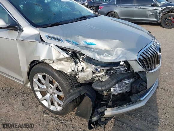 2015 Buick LaCrosse Leather with VIN 1G4GB5G35FF316629, listed as a IAAI auction lot 41790170 with NaN miles. Bid and sale history available at carsss.com. Image 6.