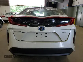 2020 Toyota Prius LE with VIN JTDKARFP6L3131029, listed as a Copart auction lot 59890525 with 155,425 mi miles and Salvage title. Bid and sale history available at DreamBid. Image 6.