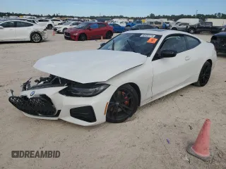 2024 BMW 4 Series 430i z VIN WBA53AP05RCR60738, wystawiony jako Copart lot #82454174 z przebiegiem Nie podano mil oraz Szkoda całkowita • Salvage title. Historia ofert i sprzedaży dostępna na DreamBid. Obrazek 1.