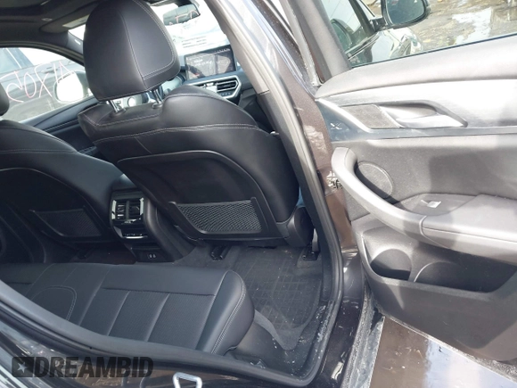 2023 BMW X4 xDrive30i with VIN 5UX33DT08P9S91679, listed as a IAAI auction lot 41705086 with 23,534 mi miles and . Bid and sale history available at DreamBid. Image 8.