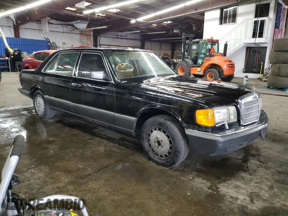 1990 Mercedes-Benz 300 with VIN WDBCA25D8LA523894, listed as a Copart auction lot 83338504 with 222,590 mi miles and Clean Title. Bid and sale history available at DreamBid. Image 4.