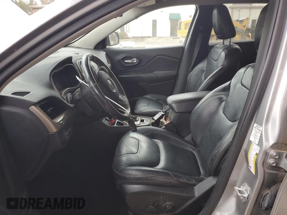 2016 Jeep Cherokee Limited with VIN 1C4PJLDB1GW272623, listed as a Copart auction lot 45150355 with 114,866 mi miles and Clean Title. Bid and sale history available at carsss.com. Image 7.