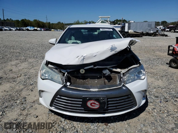 2015 Toyota Camry XLE with VIN 4T4BF1FKXFR483487, listed as a Copart auction lot 50311125 with 124,543 mi miles and Salvage Title. Bid and sale history available at carsss.com. Image 5.