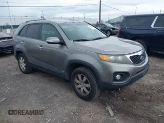 2011 Kia Sorento LX with VIN 5XYKTDA12BG039992, listed as a IAAI auction lot 42250294 with 180,926 mi miles and . Bid and sale history available at DreamBid. Image 1.