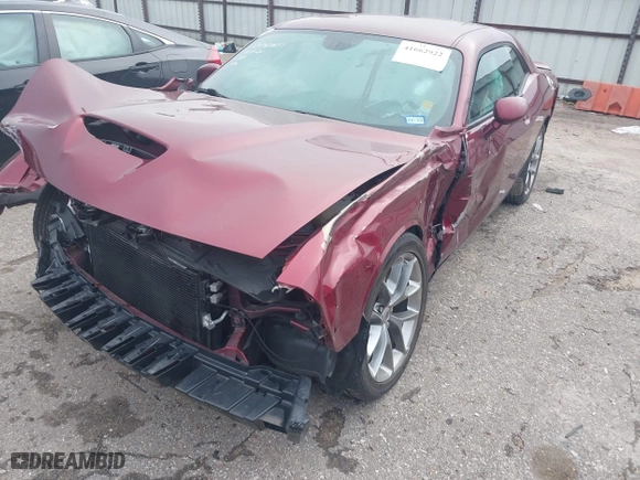 2022 Dodge Challenger GT with VIN 2C3CDZJG0NH123550, listed as a IAAI auction lot 41662922 with 27,983 mi miles. Bid and sale history available at carsss.com. Image 18.