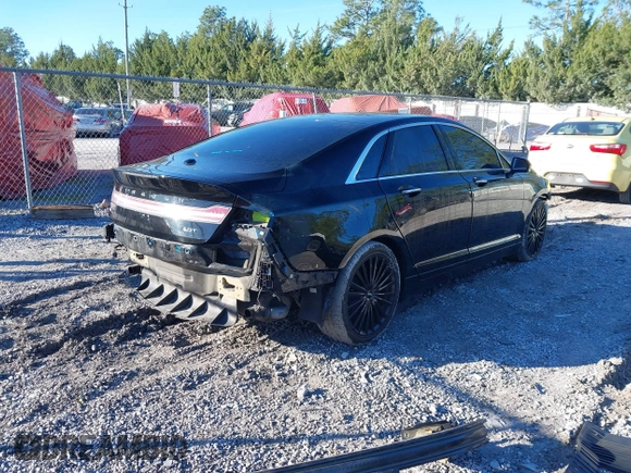 2017 Lincoln MKZ Reserve with VIN 3LN6L5EC3HR613125, listed as a IAAI auction lot 41087416 with 152,308 mi miles and . Bid and sale history available at DreamBid. Image 4.