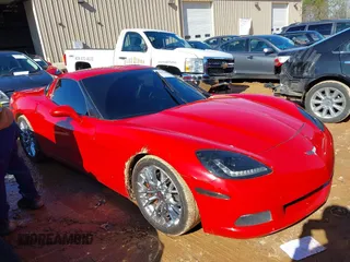 2008 Chevrolet Corvette with VIN 1G1YY26W885124642, listed as a IAAI auction lot 41585244 with 108,502 mi miles. Bid and sale history available at carsss.com. Image 13.